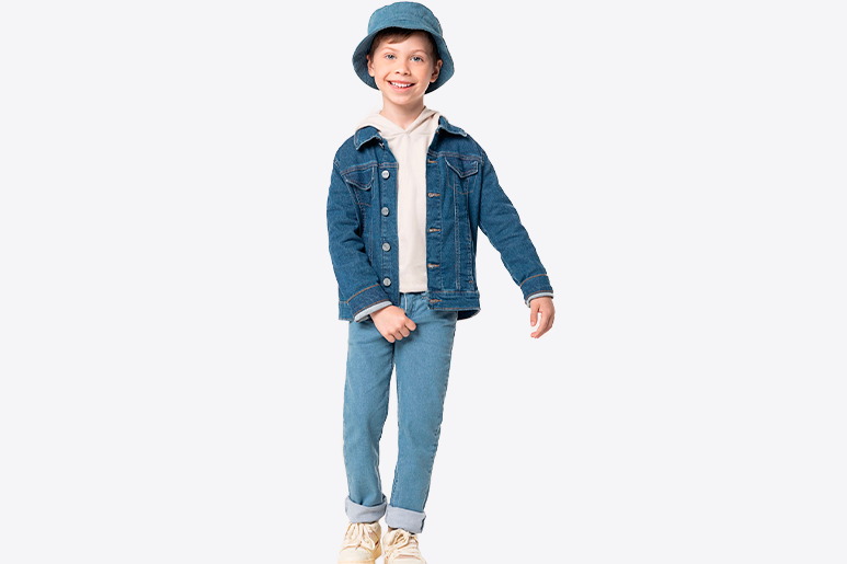 Conheça opções de looks all jeans infantil masculino.
