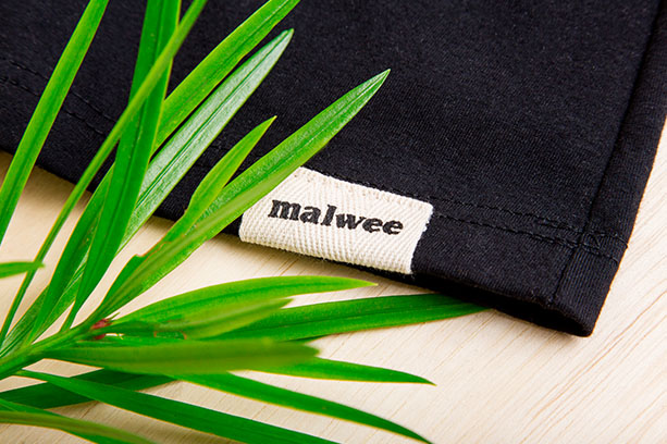 Etiqueta malwee na camiseta Ar.voree.
